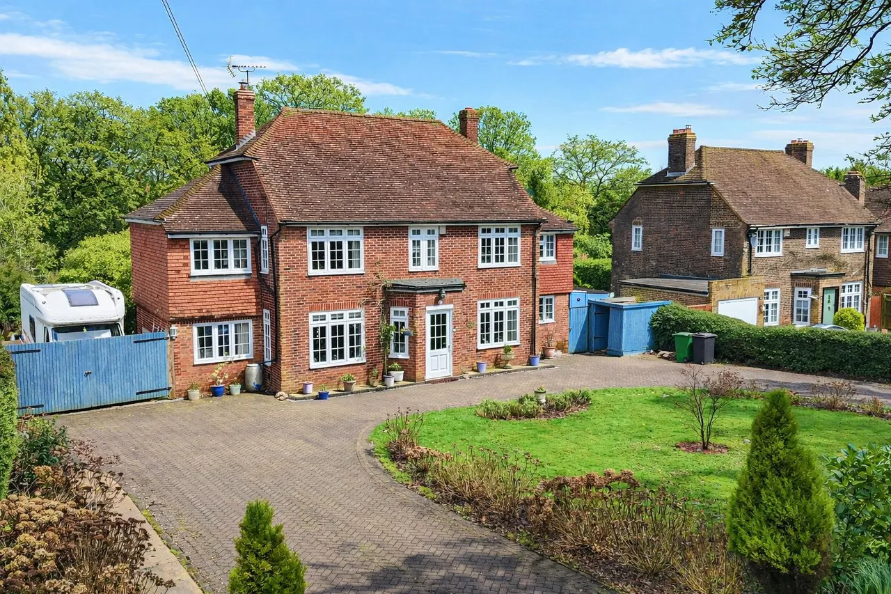 4 bed house for sale, Westfield Lane, St. Leonards-on-sea