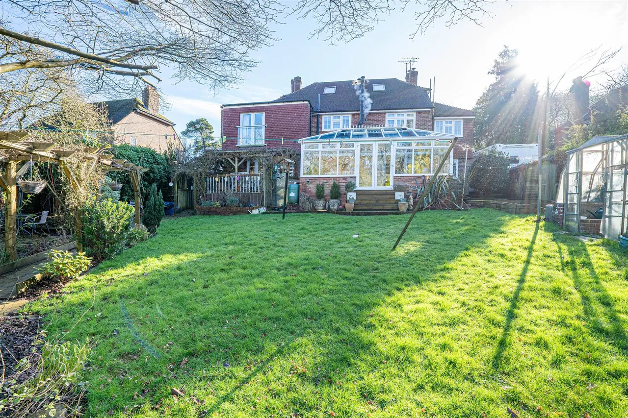 Westfield Lane, St. Leonards-on-sea, photo 42