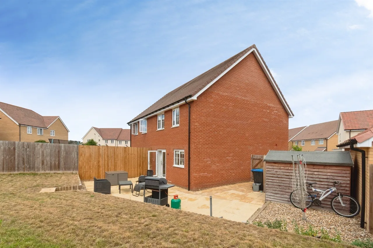 Bitterns Road, Thurston, IP31, photo 18