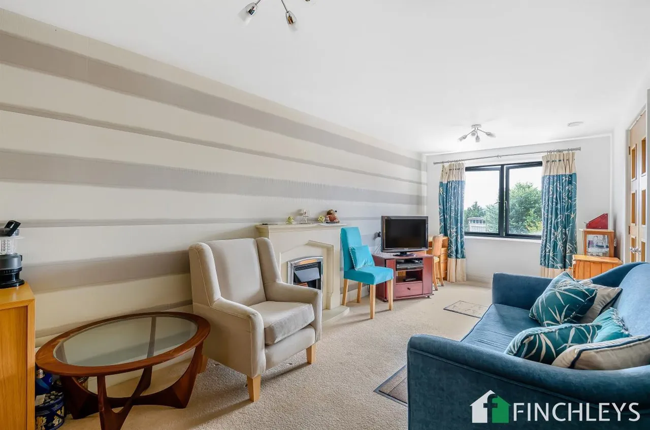 Darkes Lane, Potters Bar, EN6, photo 5