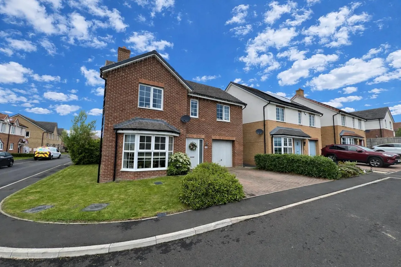 4 bed house for sale, Nable Hill Close, Chilton, DL17
