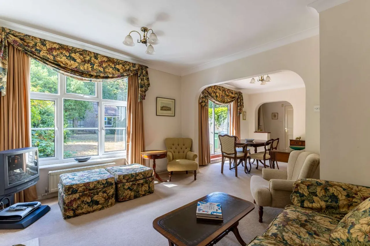 Forest Close, Ascot, Berkshire, SL5 8DW, photo 4