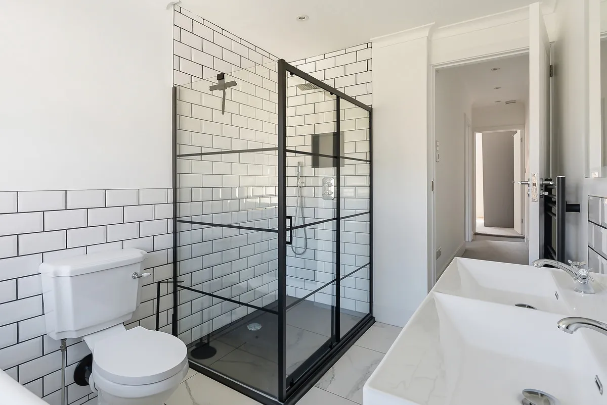 Glencoe Road, Weybridge, KT13, photo 11