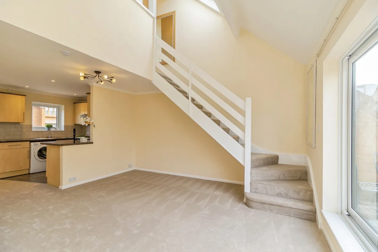 North Thirteenth Street, MK9, photo 2