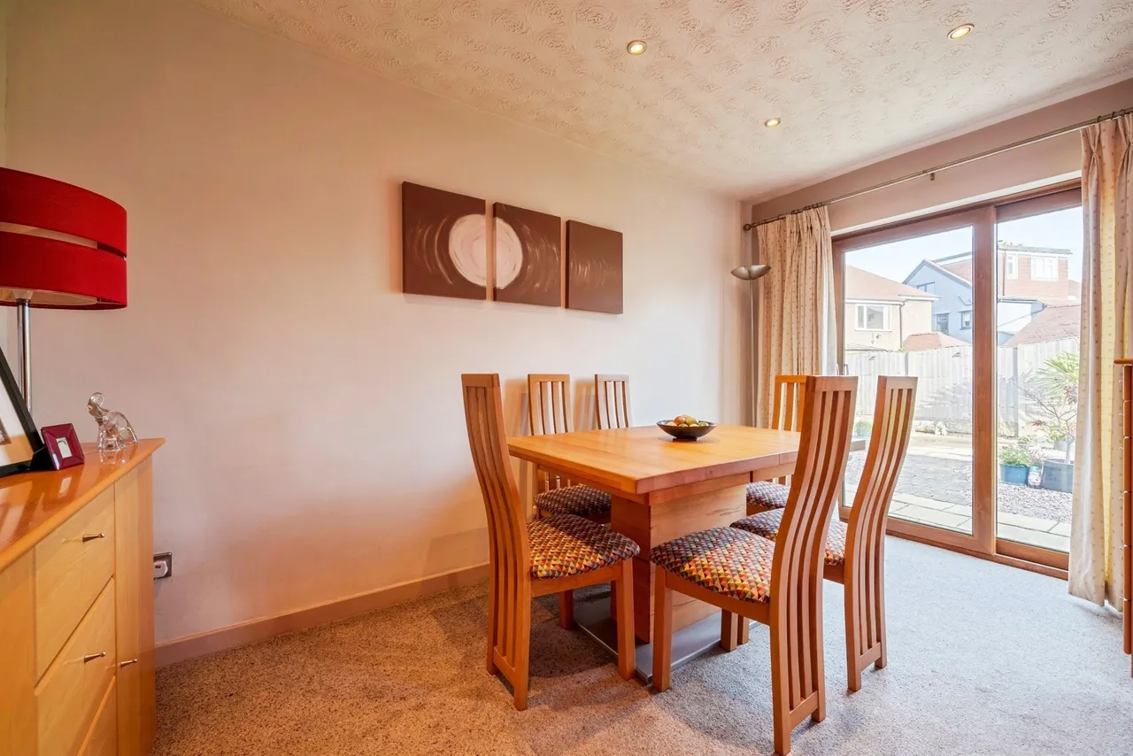 Coleman Drive, Wirral, photo 6