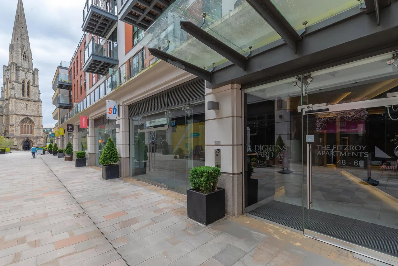 Longfield Avenue, London, W5 2QY, photo 2