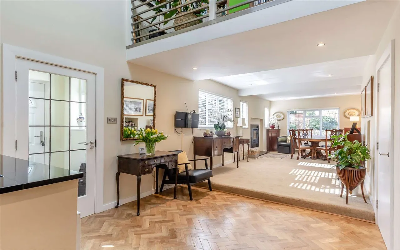 Tavistock Drive, Mapperley Park, Nottingham, NG3 5DU, photo 3