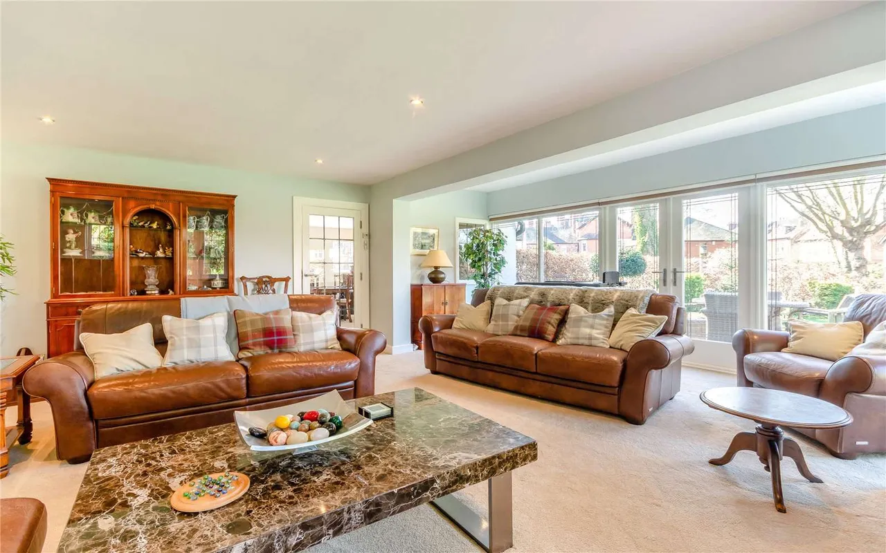 Tavistock Drive, Mapperley Park, Nottingham, NG3 5DU, photo 5