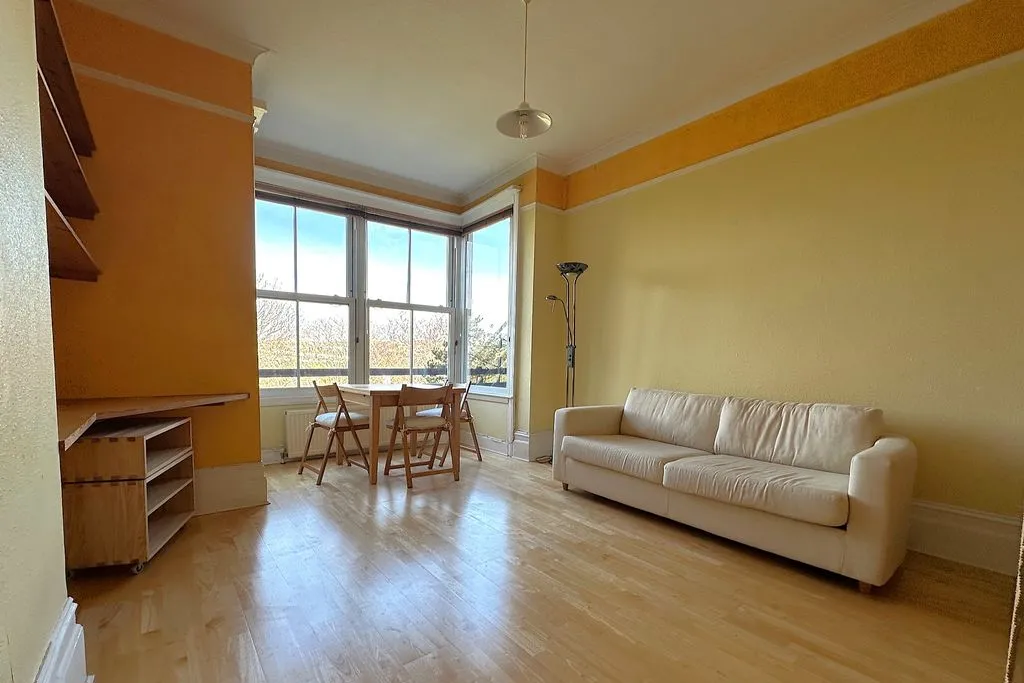 101 Beaconsfield Villas, Brighton BN1 6HF, photo 2