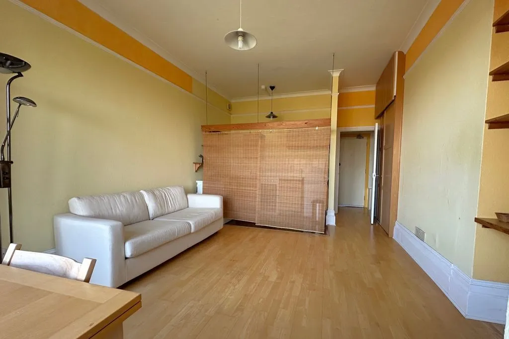 101 Beaconsfield Villas, Brighton BN1 6HF, photo 3