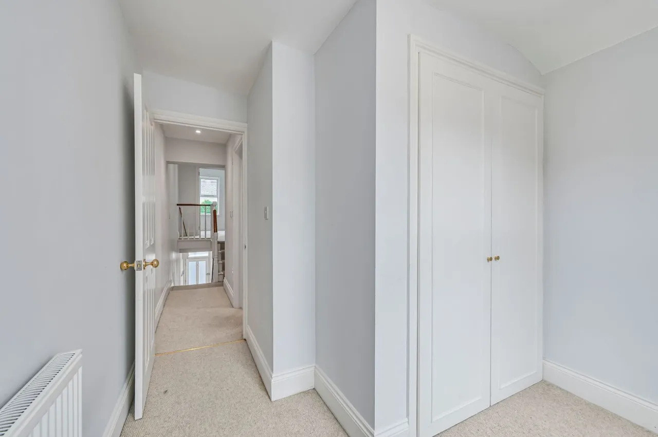 Balfern Street, London, SW11, photo 8