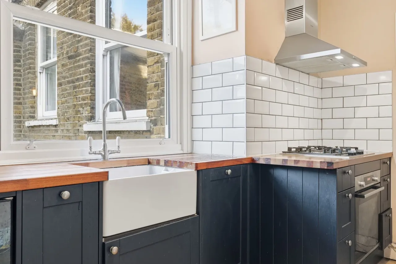 Richmond Road, London, E11, photo 12