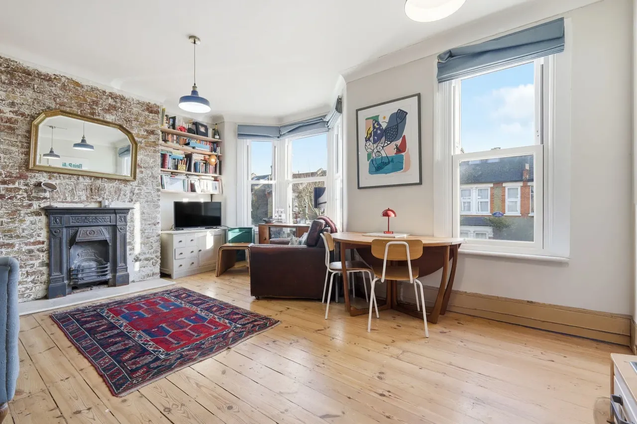 Richmond Road, London, E11, photo 6