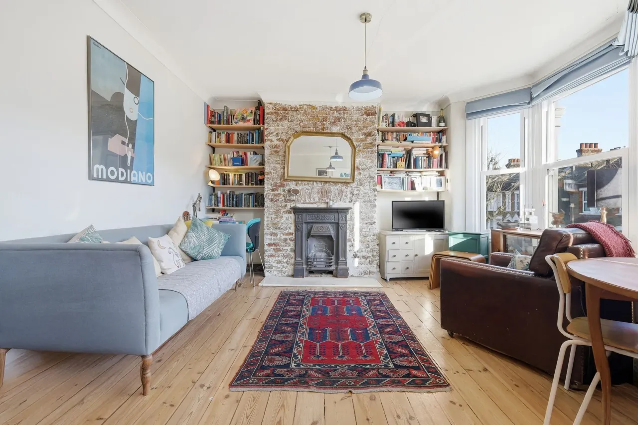Richmond Road, London, E11, photo 2
