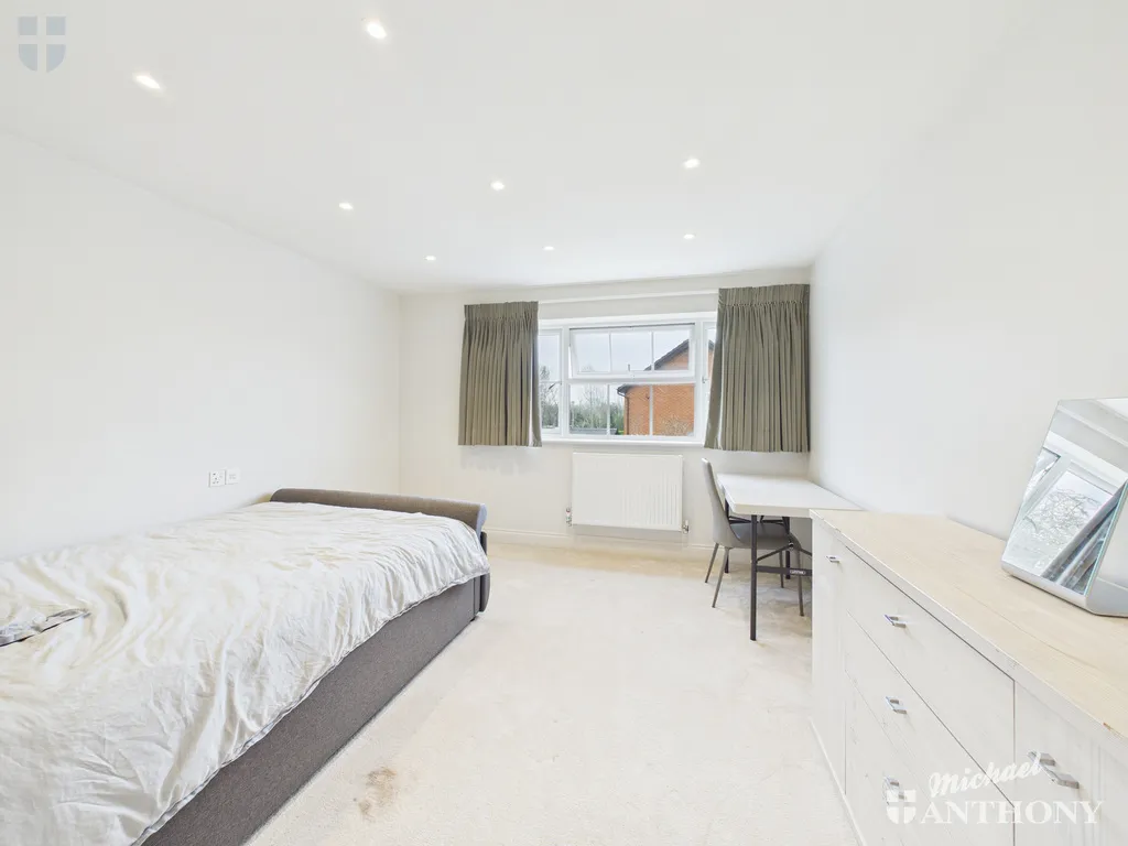 Elizabeth Close, Aylesbury, HP21 9XX, photo 11