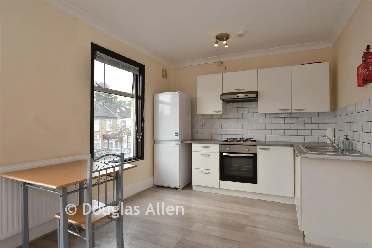 Grange Road, Ilford, IG1, photo 2