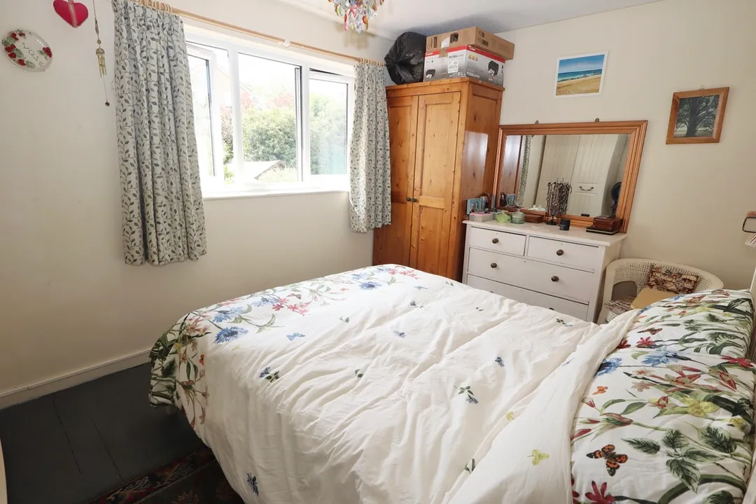 Golding Close, Wells, photo 17