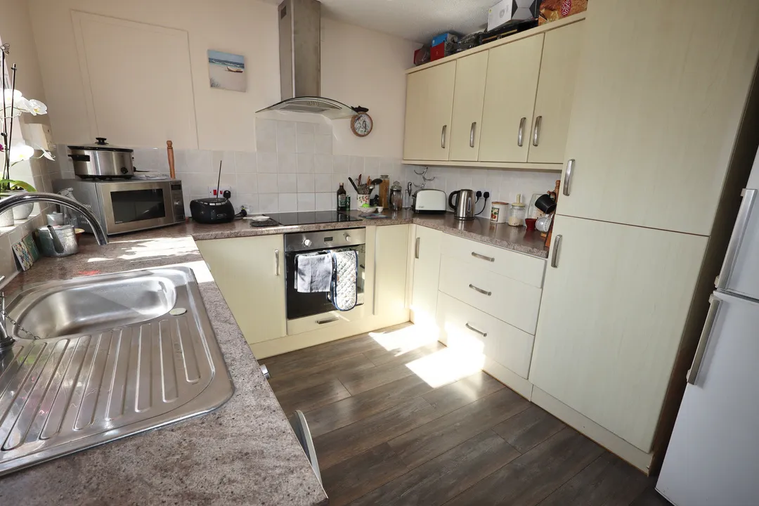 Golding Close, Wells, photo 2