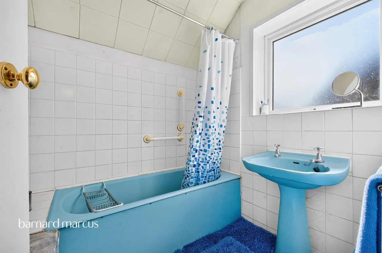 Ridgeview Road, London, N20, photo 14