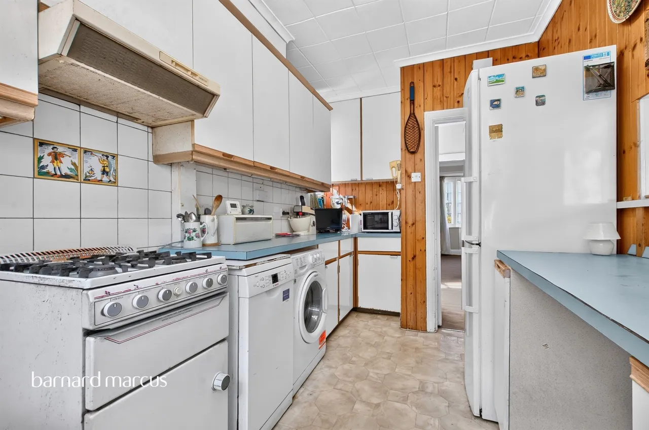 Ridgeview Road, London, N20, photo 10