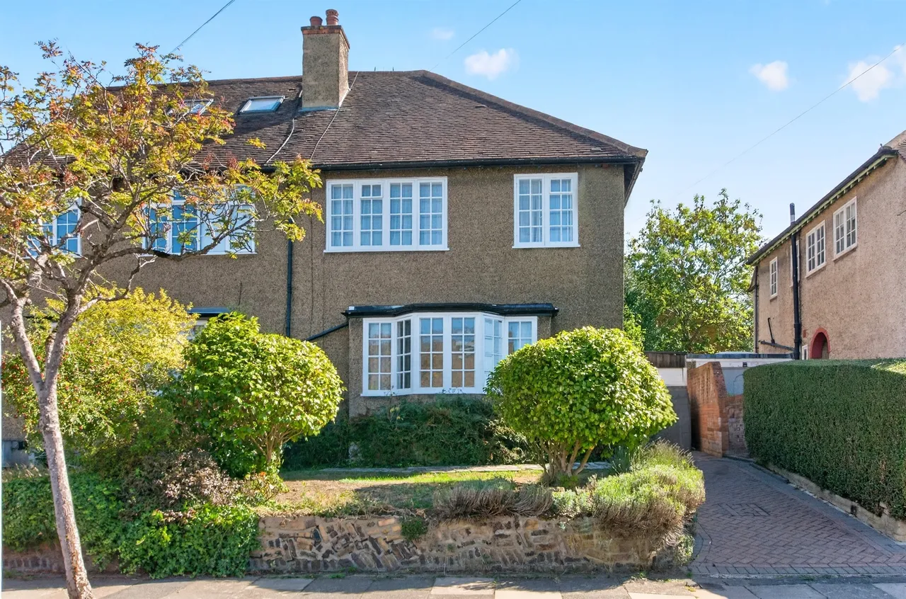 3 bed house for sale, Ridgeview Road, London, N20