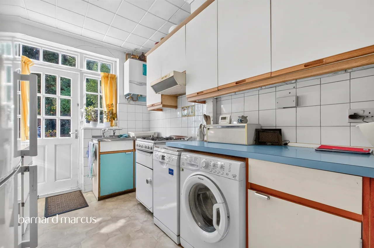 Ridgeview Road, London, N20, photo 2