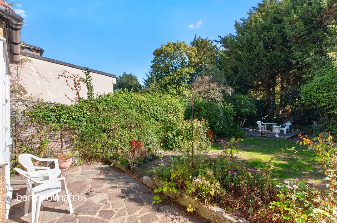 Ridgeview Road, London, N20, photo 24