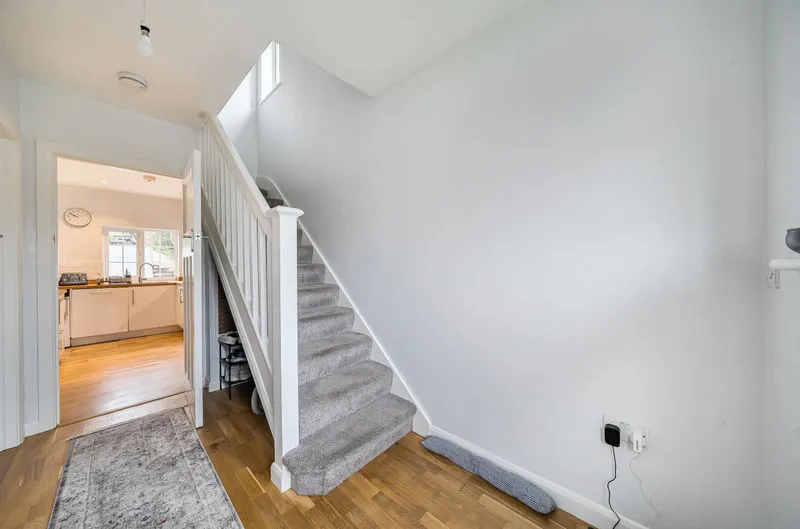 Famet Avenue, Purley CR8 2DN, photo 9