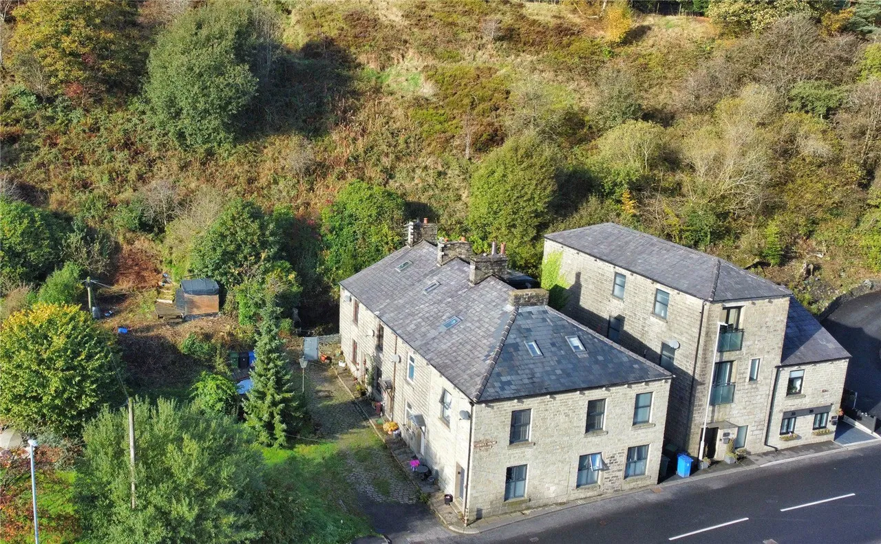 Rose Street, Waterfoot, BB4, photo 31