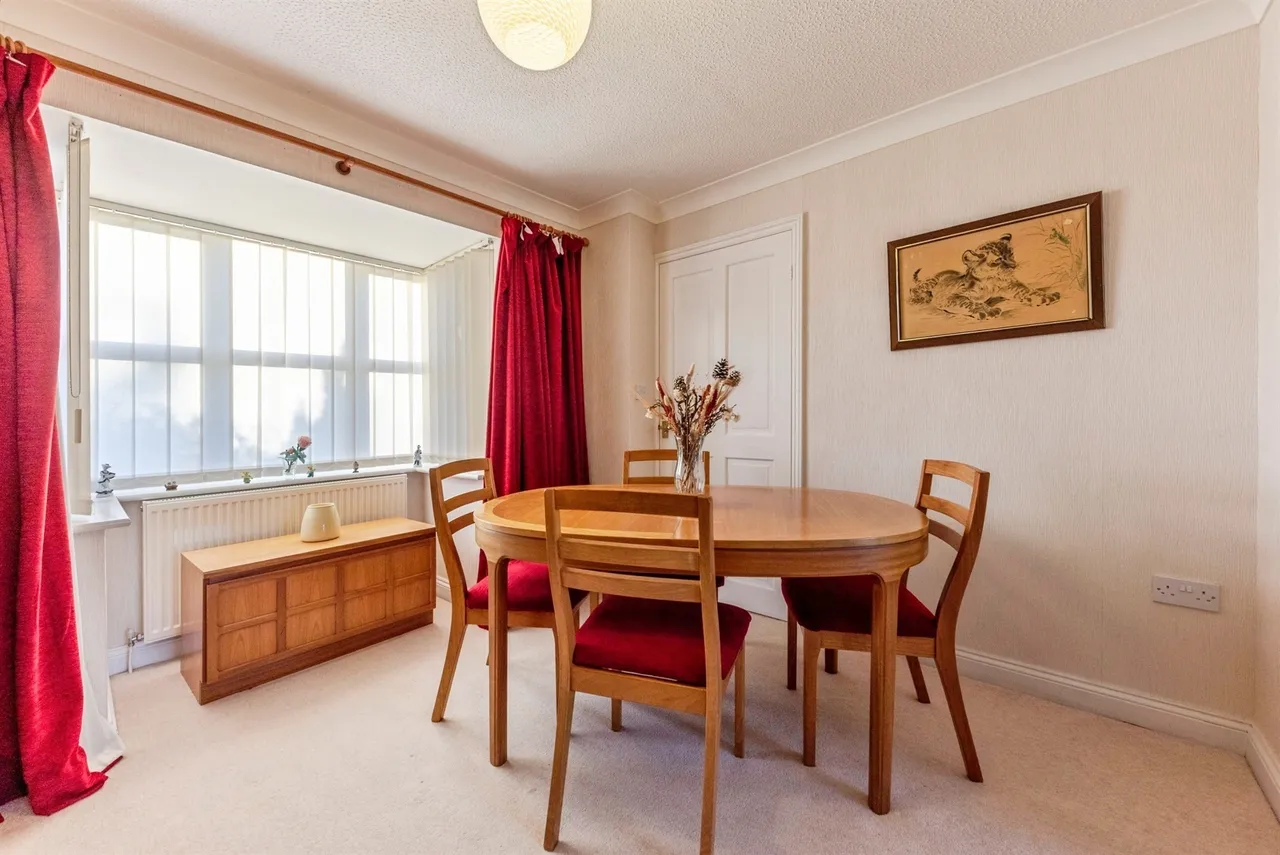 Headland Way, Navenby, Lincoln, photo 4