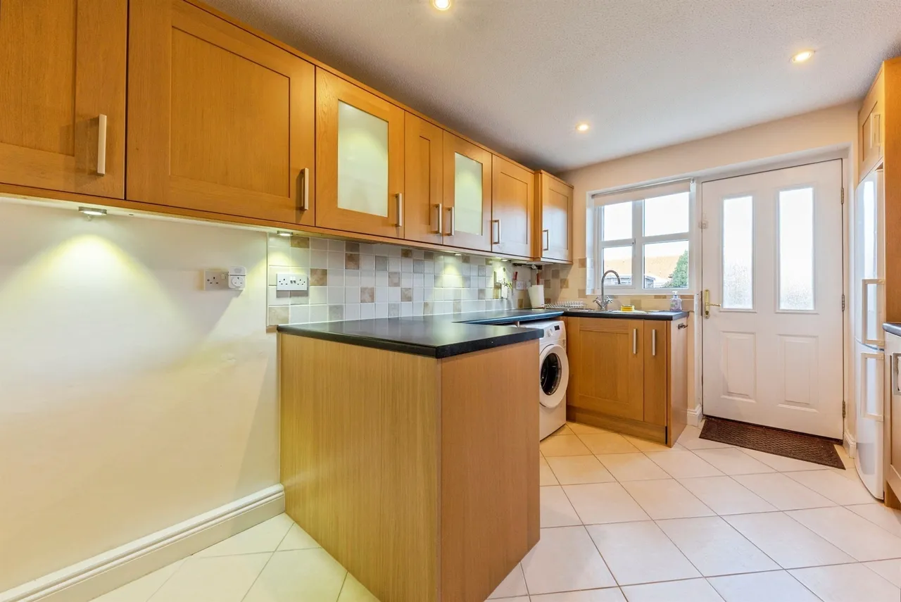 Headland Way, Navenby, Lincoln, photo 5