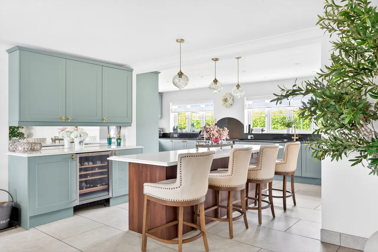 Feathers Hill, Hatfield Broad Oak, CM22, photo 2