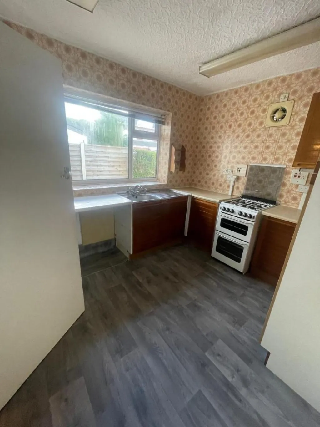 Altrincham Road, Manchester, M23, photo 5
