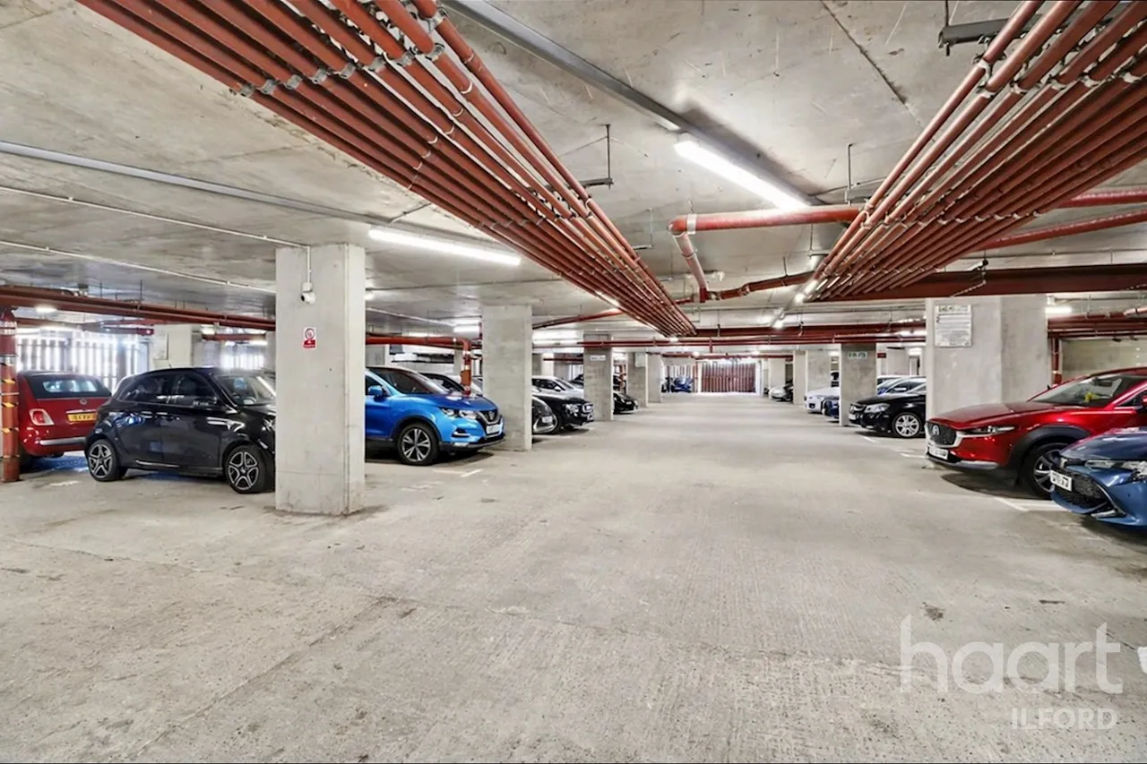 Perth Road, Ilford, IG2, photo 22