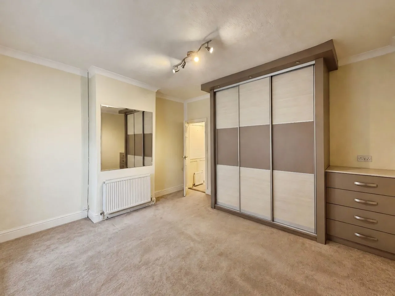 Marsh Street, Cleckheaton, BD19, photo 4