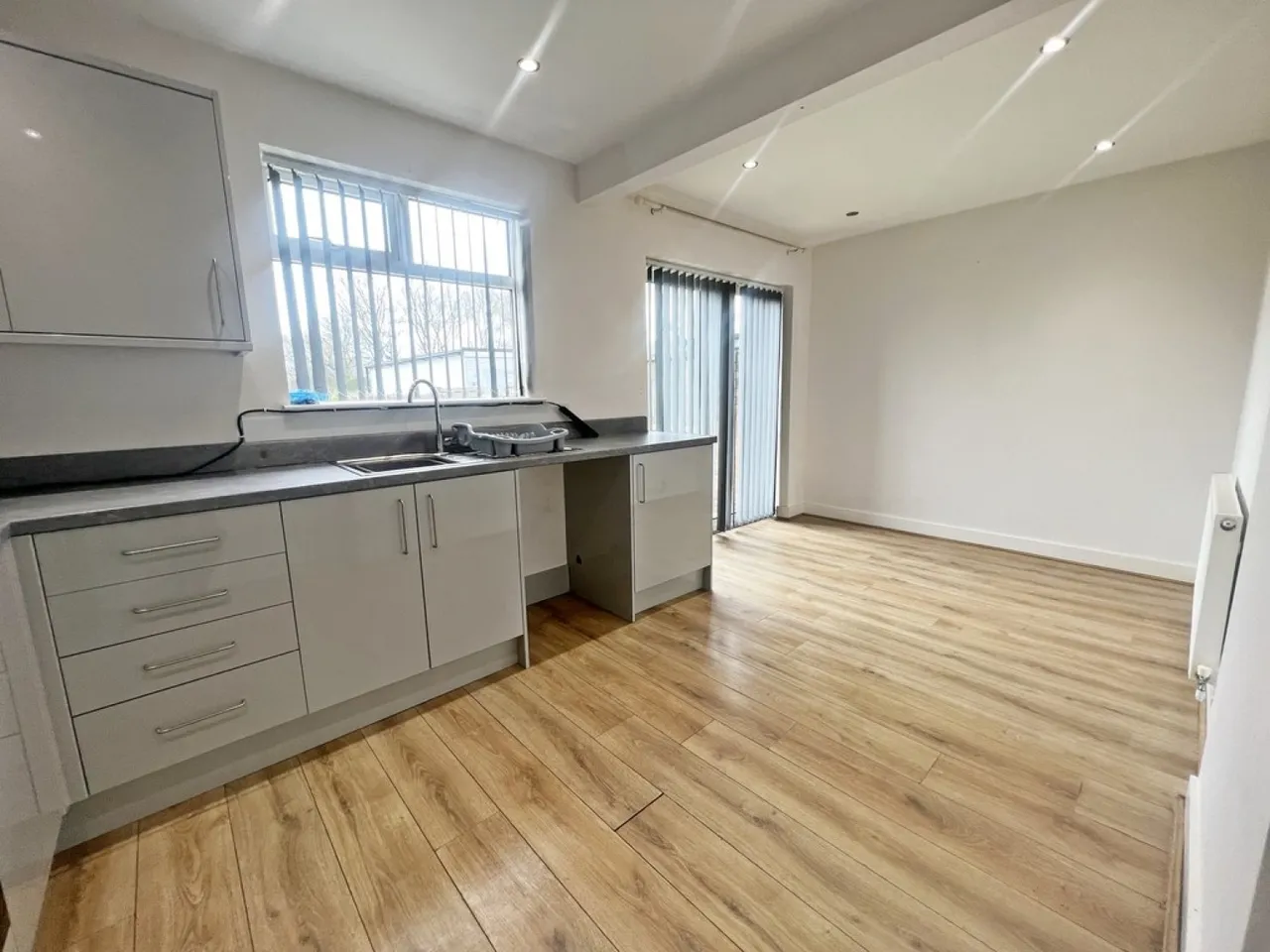 Montgomery Road, Widnes, Cheshire, photo 5