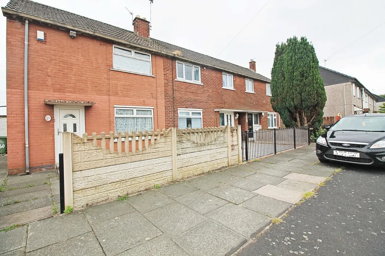 Montgomery Road, Widnes, Cheshire, photo 10