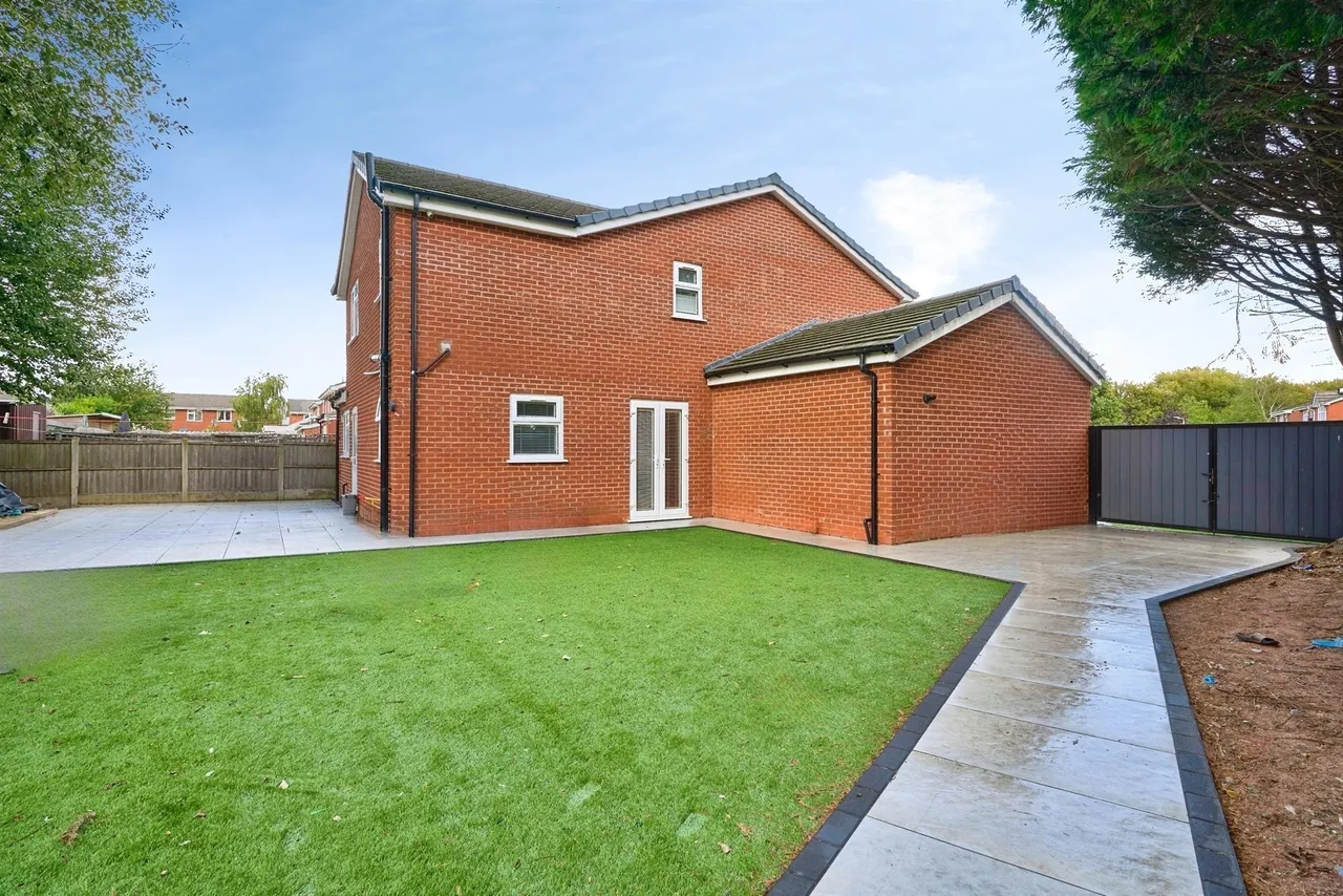 Hawkswell Drive, Willenhall, WV13, photo 19