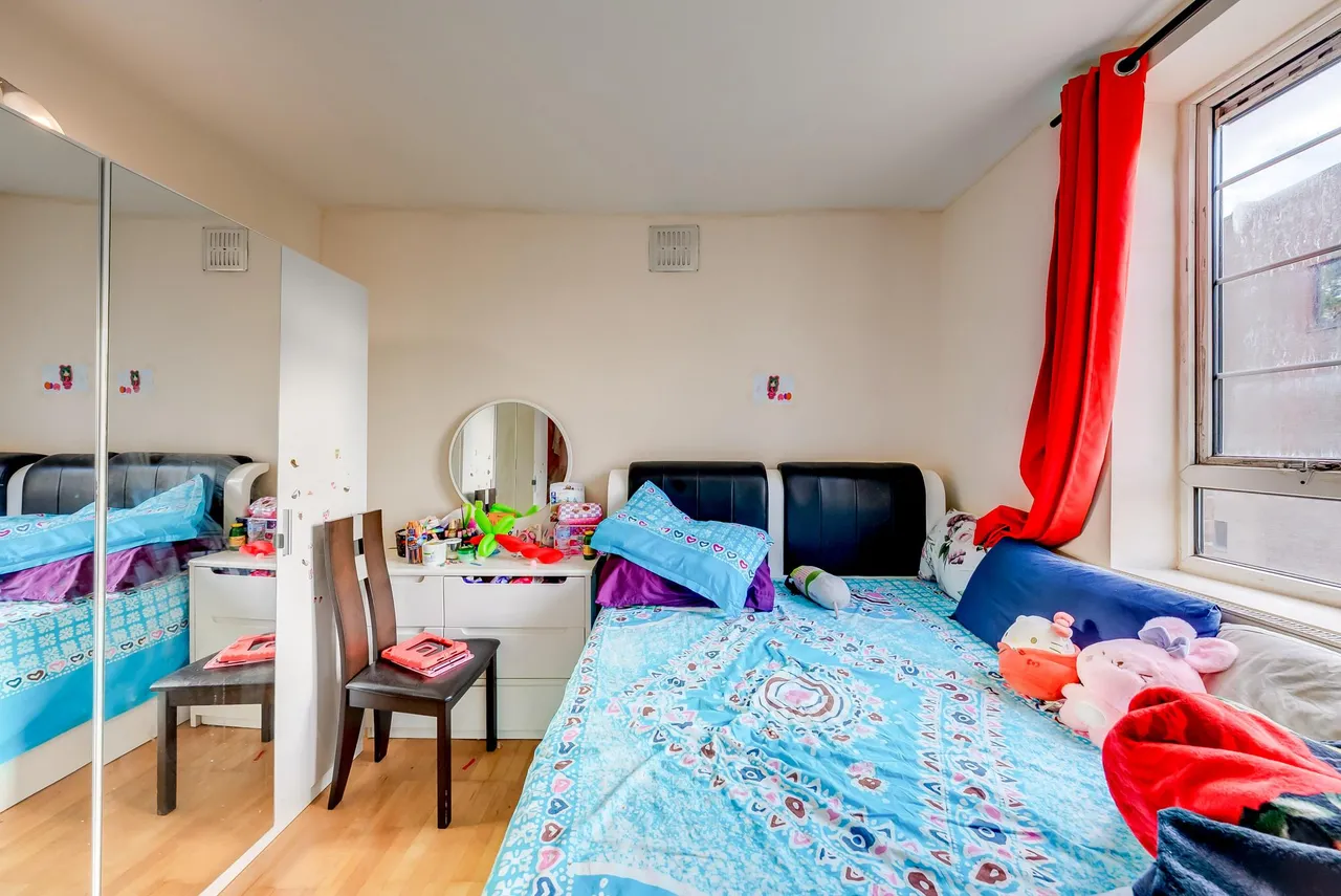 Vallance Road, London, E1, photo 11