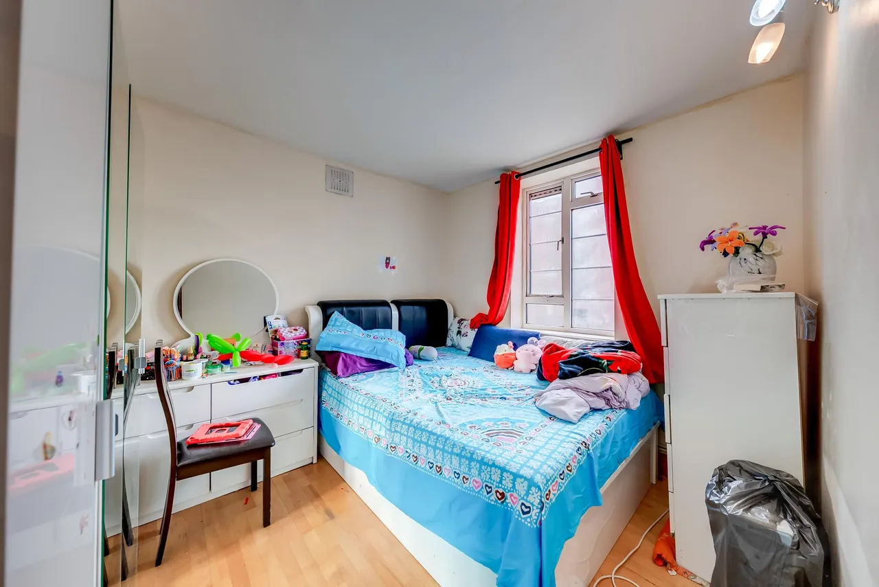Vallance Road, London, E1, photo 10