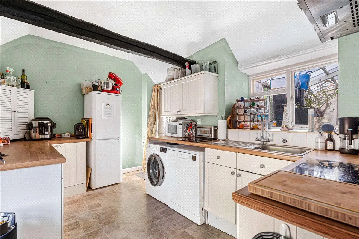 East Kennett, Marlborough, SN8, photo 3