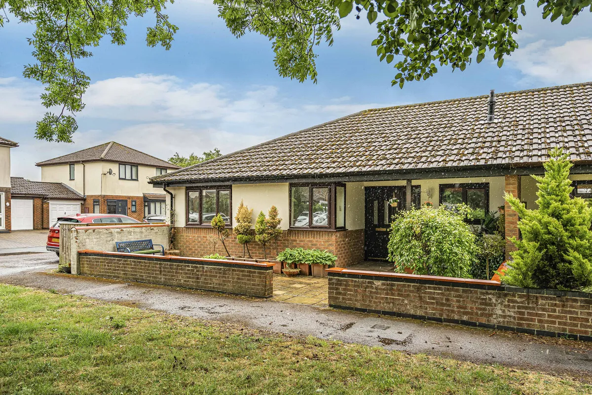 3 bed house for sale, Dove Green, Bicester