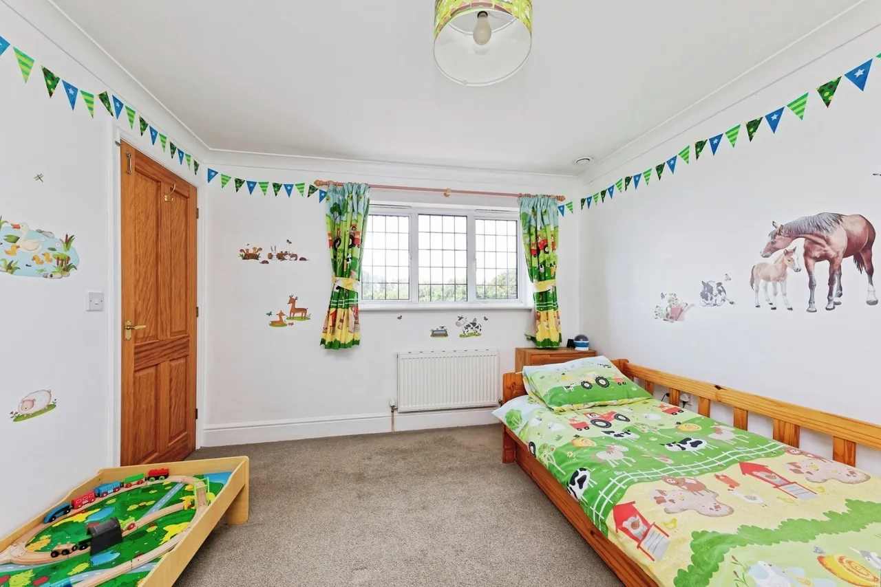 The Street, Preston, Canterbury, Kent, CT3, photo 13