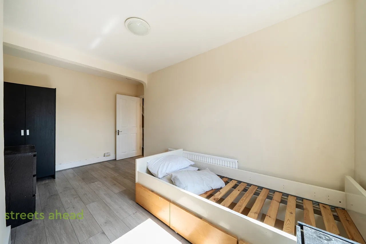 Moffat Road, Thornton Heath, CR7, photo 14