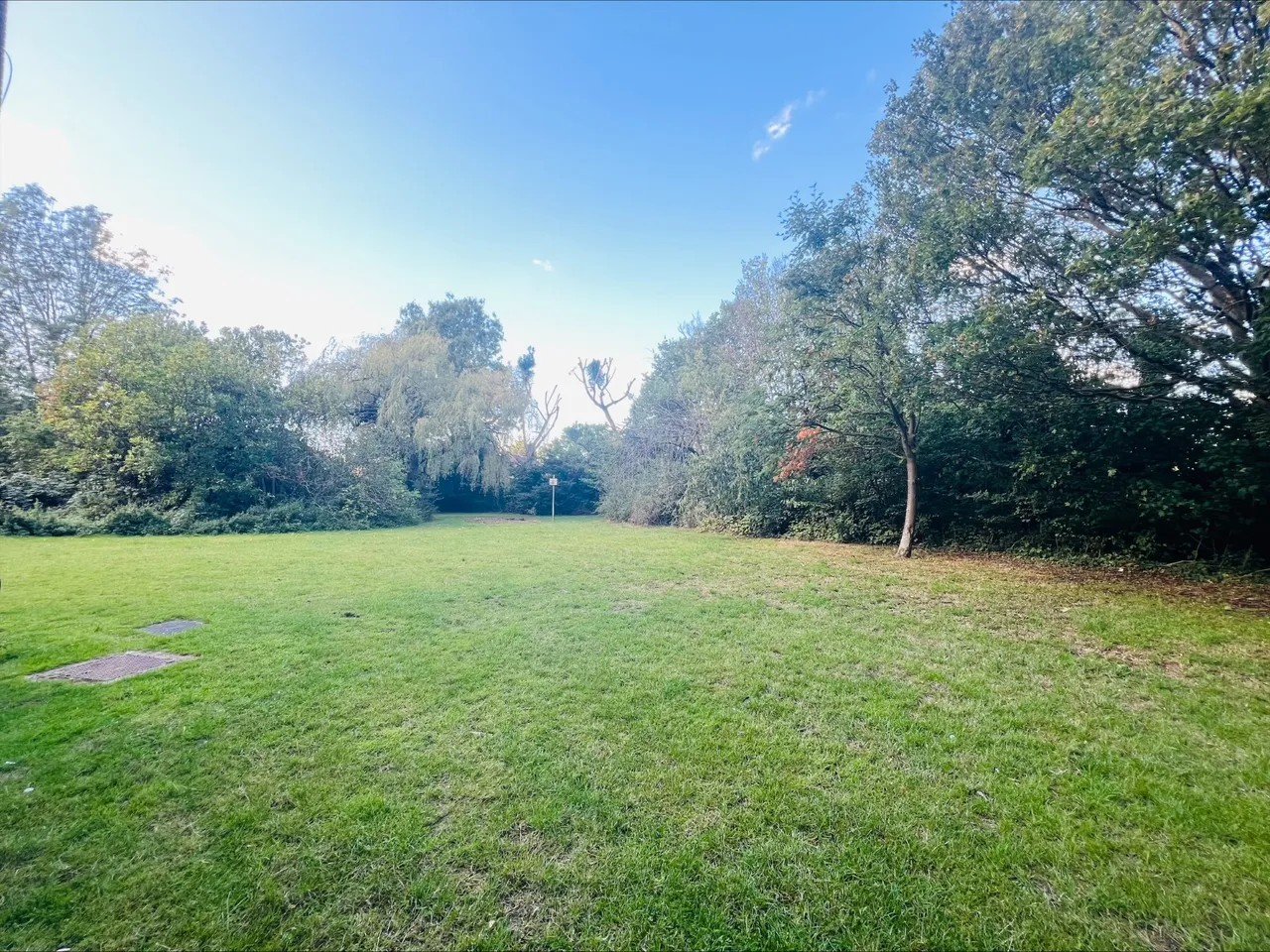 Old Ruislip Road, Northolt, UB5, photo 4