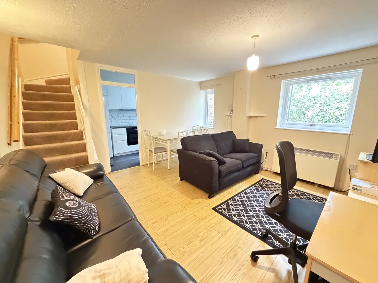 Aylesbury Close, Forest Gate, E7, photo 3