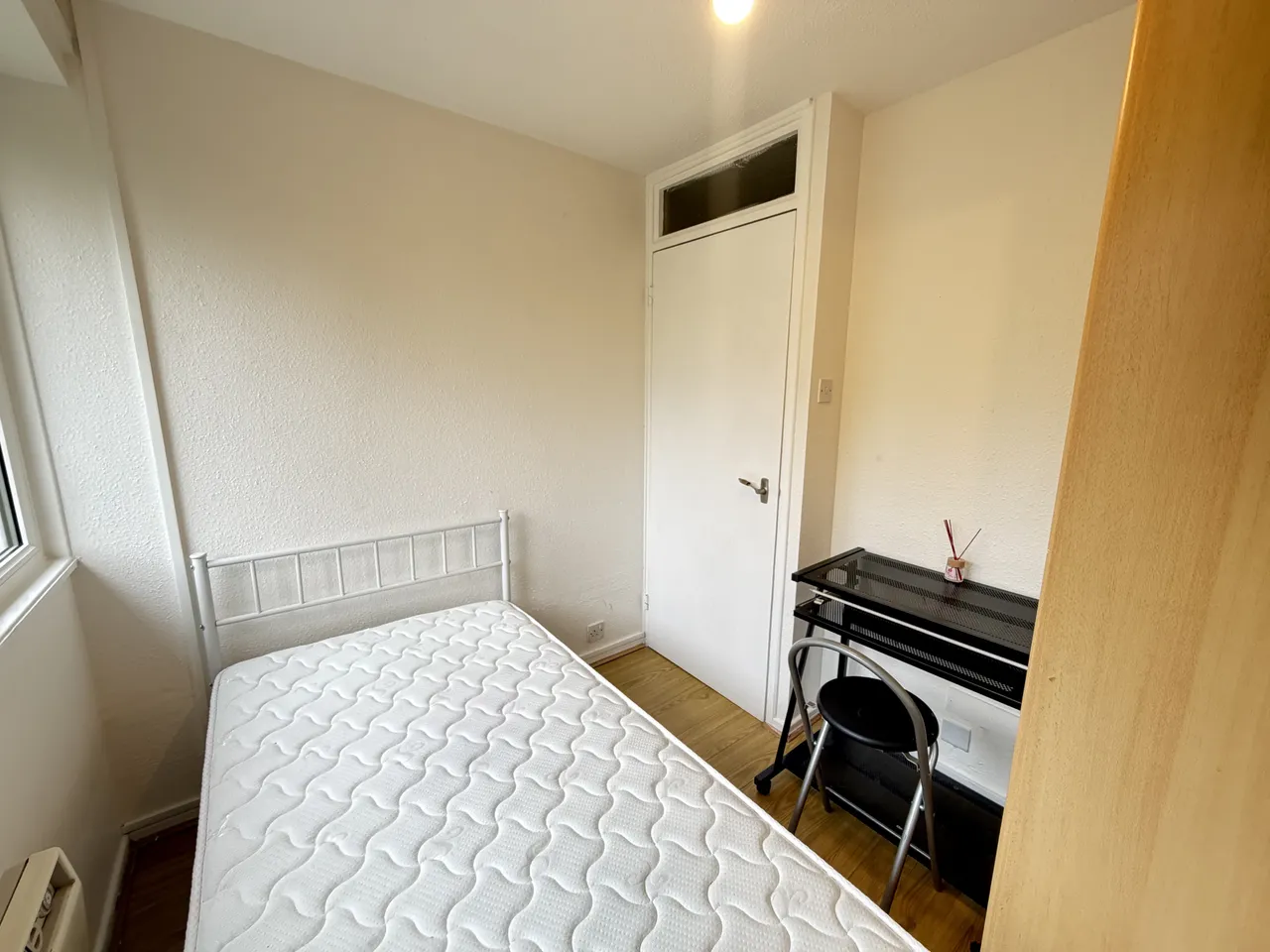 Aylesbury Close, Forest Gate, E7, photo 11