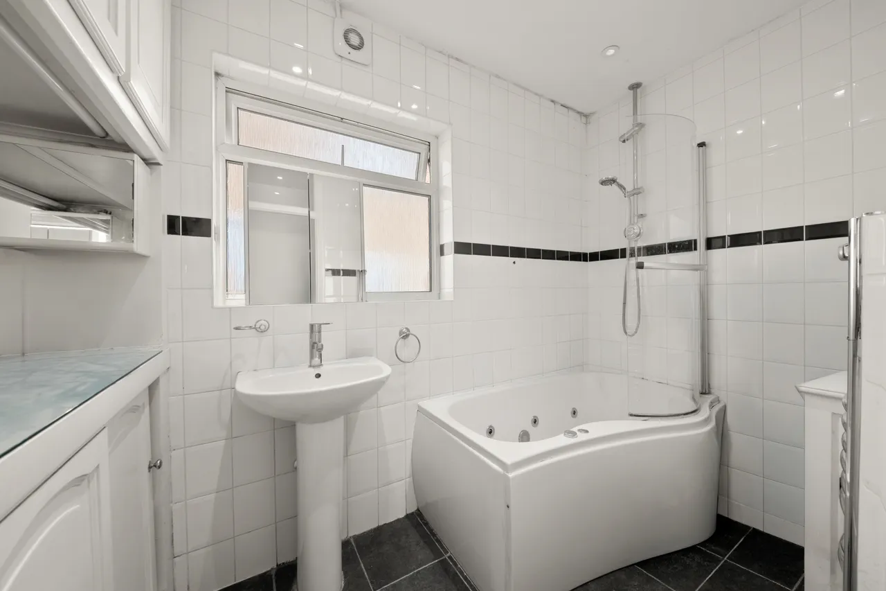 Islip Manor Road, Northolt, UB5, photo 9