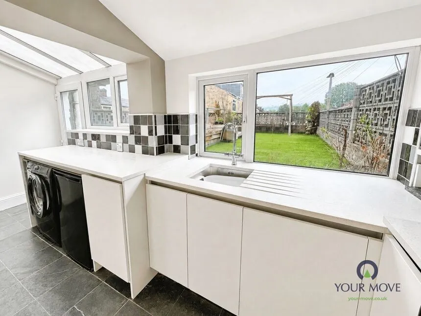 Bolton Road, Lancashire, BB3, photo 4