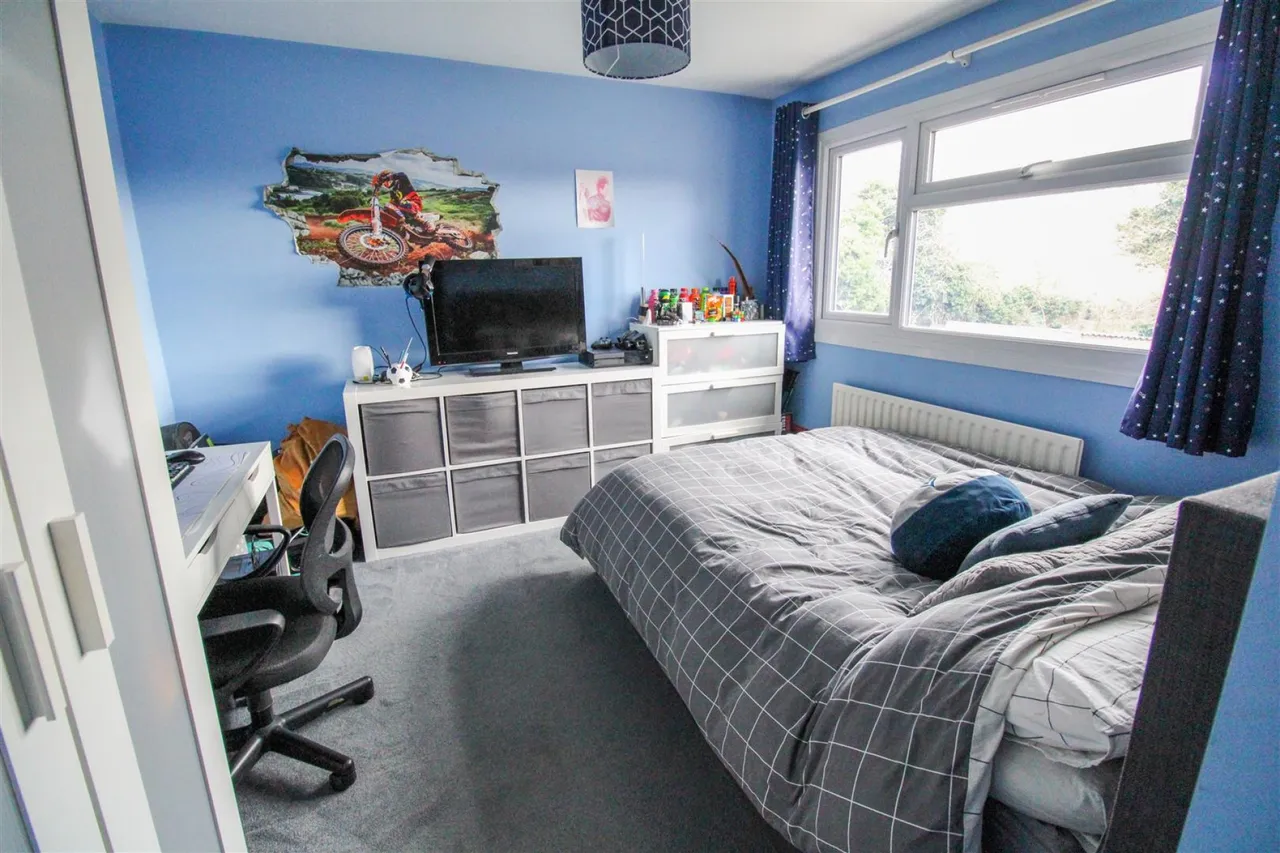 Nicholls Field, Harlow, CM18, photo 7